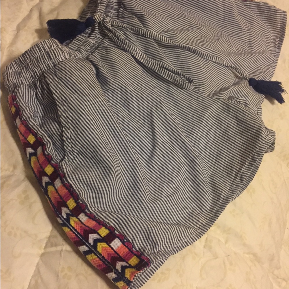 Francesca’s Blue Rain blue striped shorts